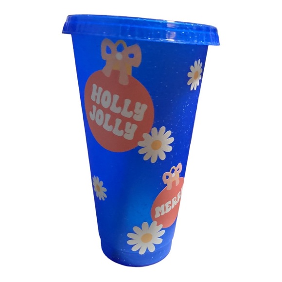 👜$3NEW handmade reusable cold cup “Holly Jolly” with matching top & straw 24oz - Picture 1 of 7
